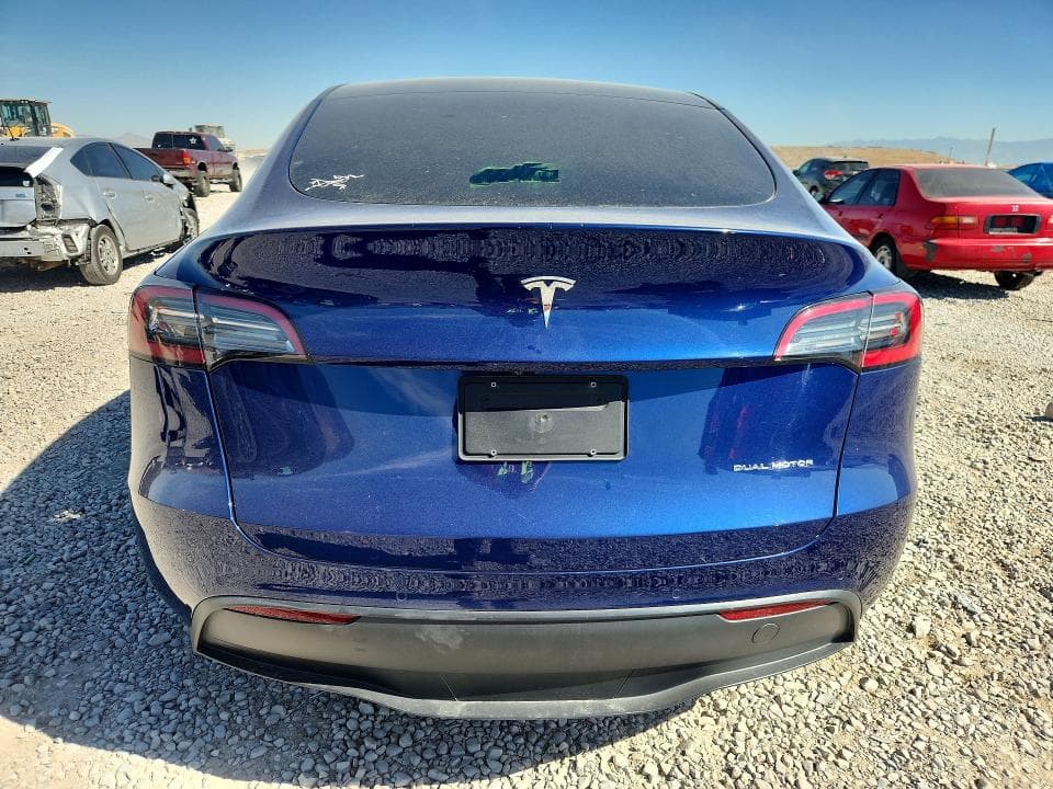 2022 TESLA MODEL Y 6