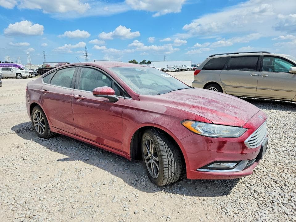 2017 FORD FUSION SE 4