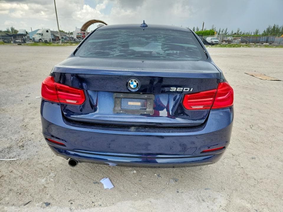 2017 BMW 320 I 6