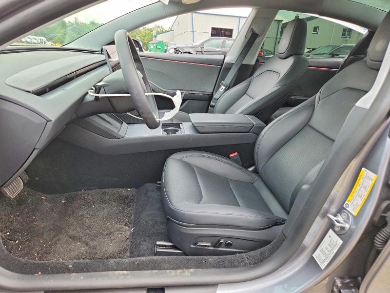 2026 TESLA MODEL 3 7