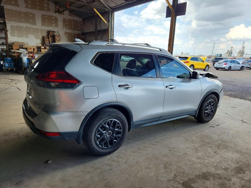 2017 NISSAN ROGUE S 3