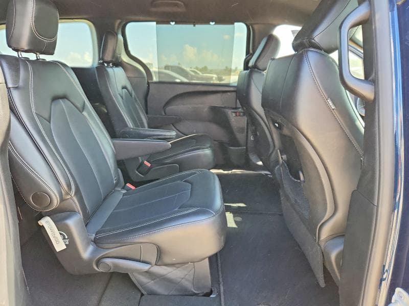 2025 CHRYSLER PACIFICA SELECT 11