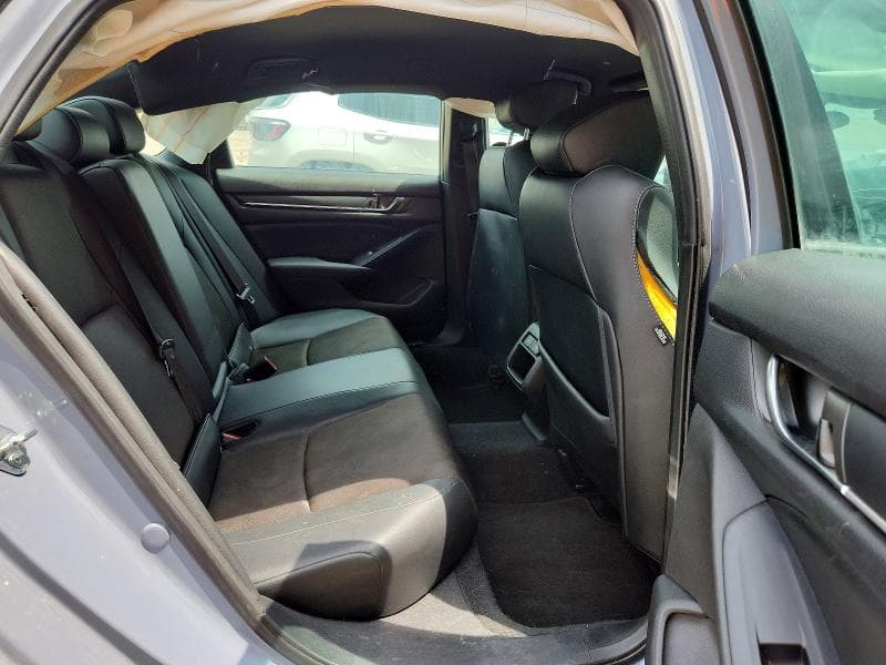 2021 HONDA ACCORD SPORT 10