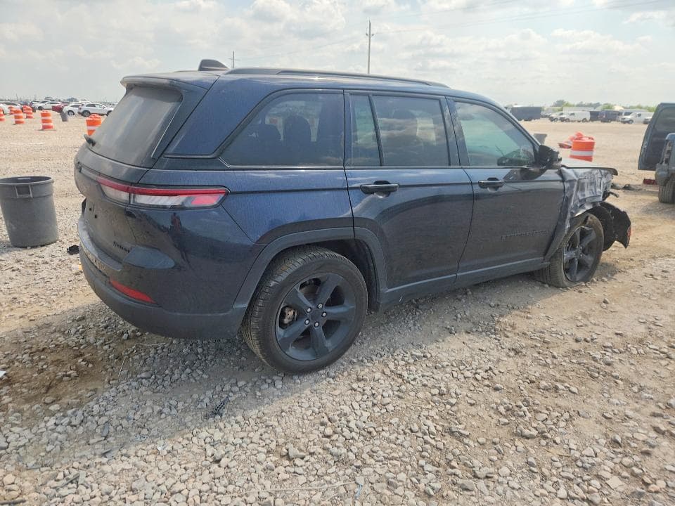 2023 JEEP GRAND CHEROKEE LIMITED 3