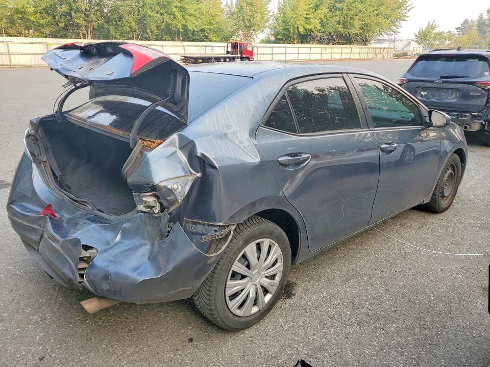 2018 TOYOTA COROLLA LE 3