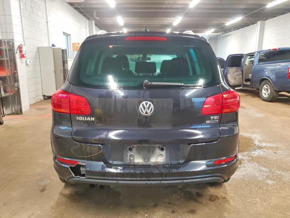 2017 VOLKSWAGEN TIGUAN SPORT 6
