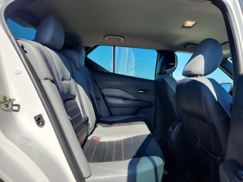 2021 NISSAN KICKS SR 10