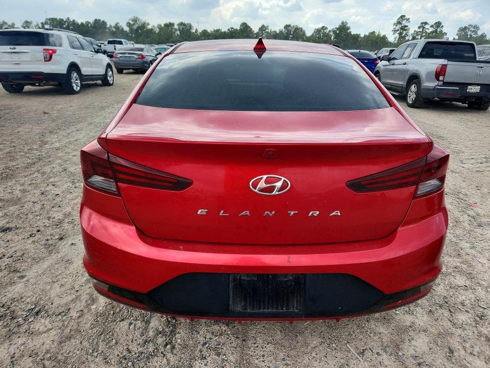 2020 HYUNDAI ELANTRA SEL 6