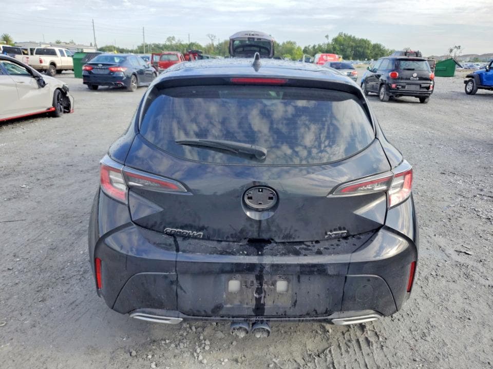 2021 TOYOTA COROLLA XSE 6