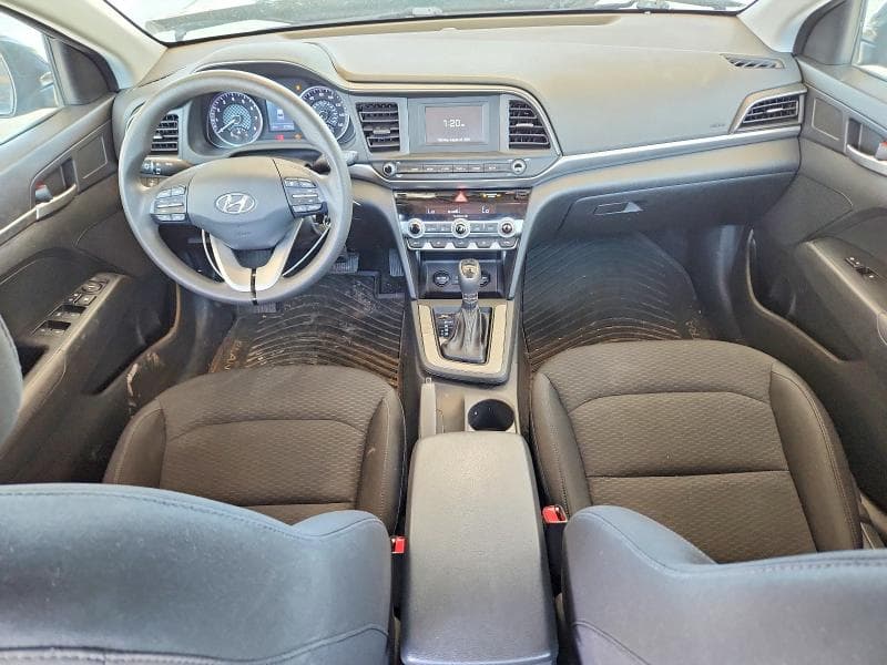 2020 HYUNDAI ELANTRA SE 8