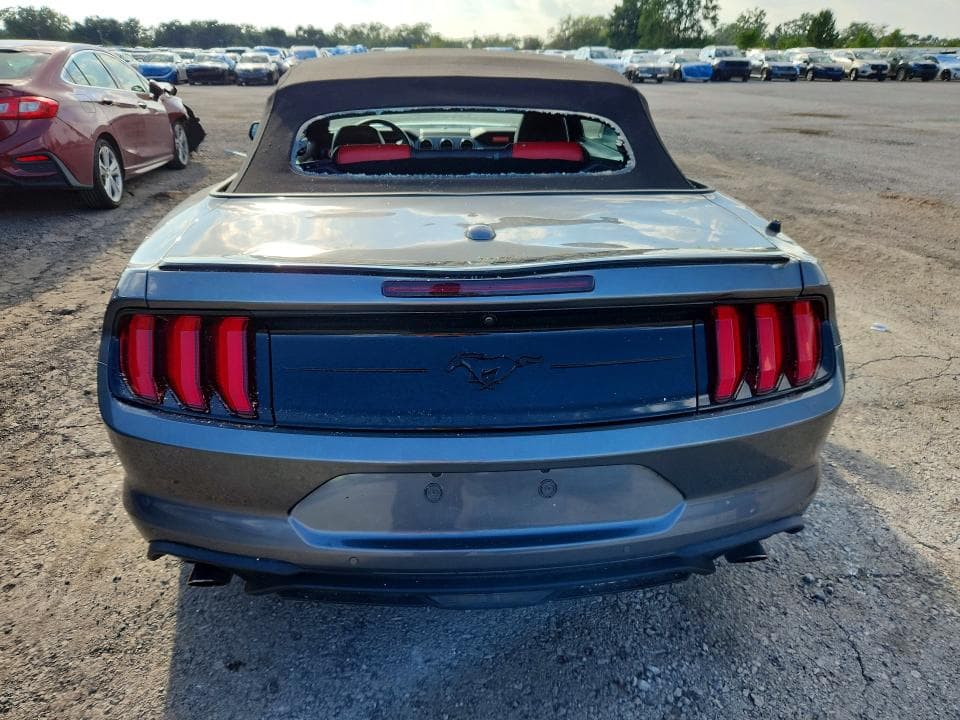2021 FORD MUSTANG 6