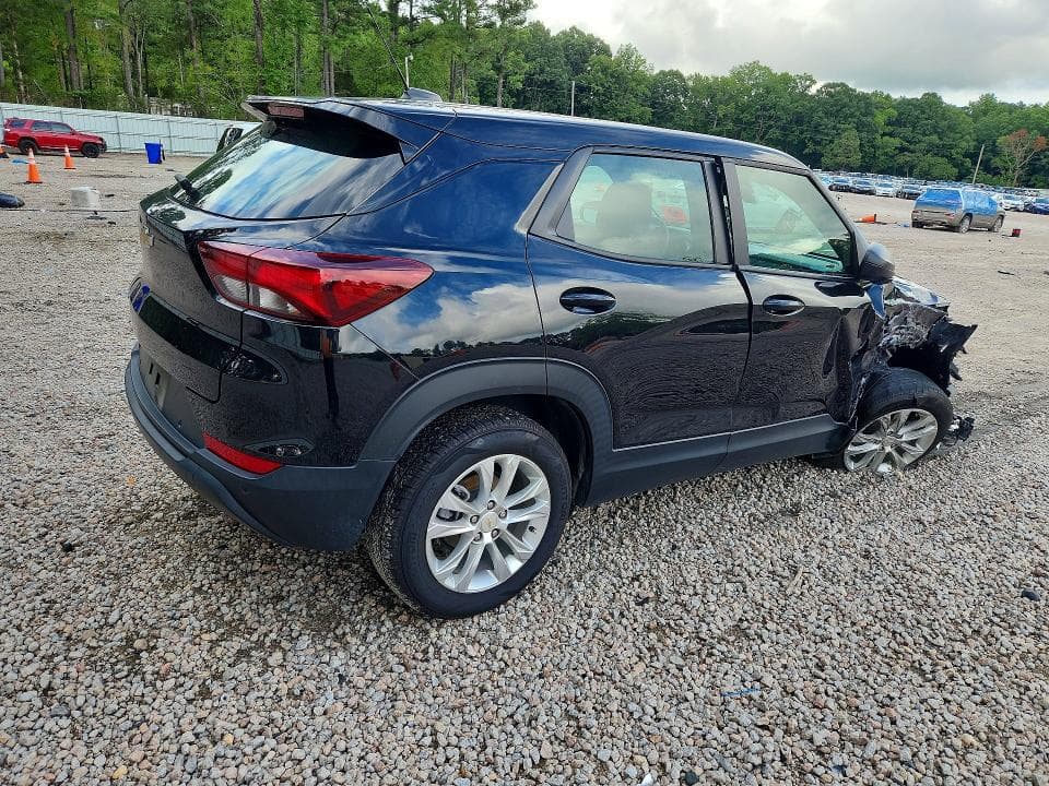 2023 CHEVROLET TRAILBLAZER LS 3