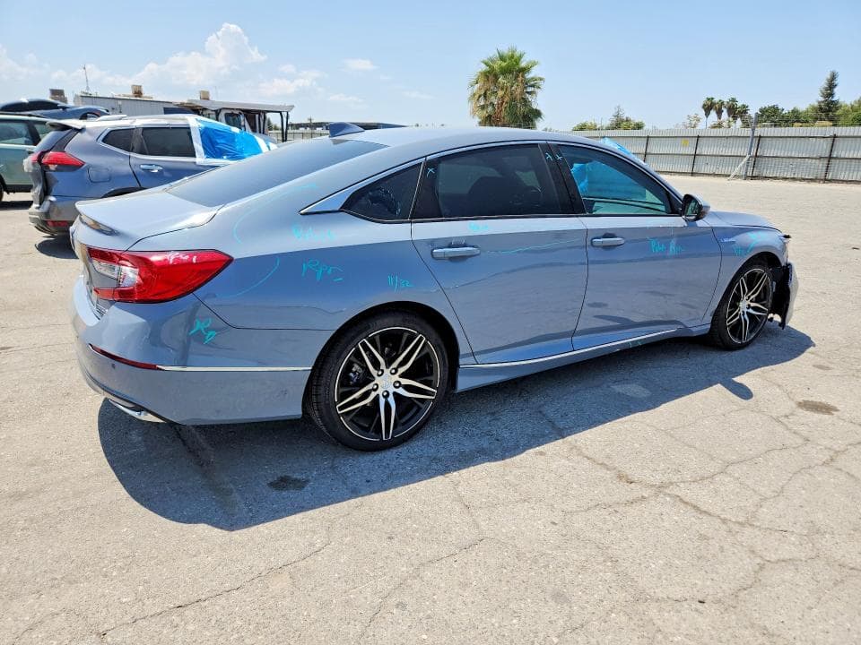 2022 HONDA ACCORD TOURING HYBRID 3