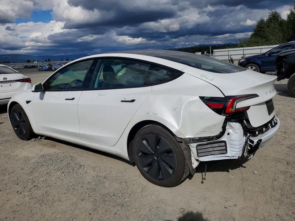 2024 TESLA MODEL 3 2