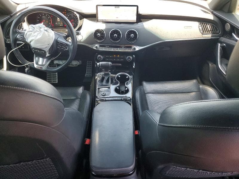 2022 KIA STINGER GT LINE 8