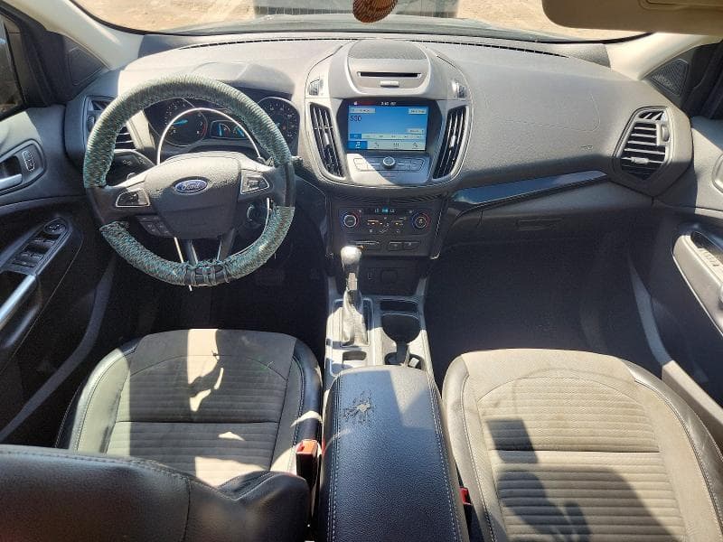 2017 FORD ESCAPE SE 8