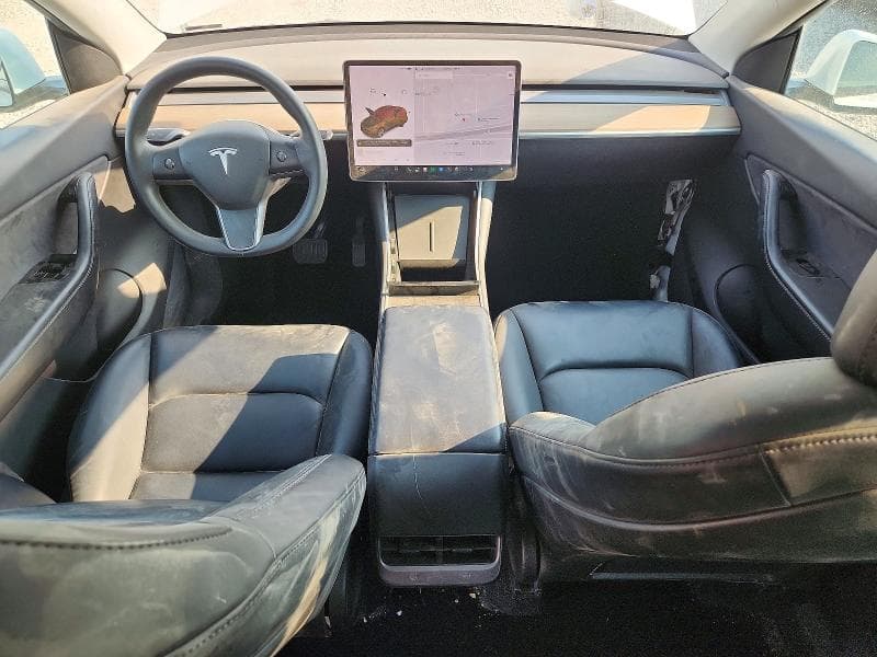 2021 TESLA MODEL Y 8