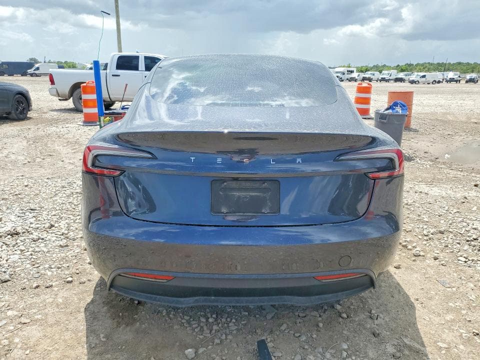 2024 TESLA MODEL 3 6