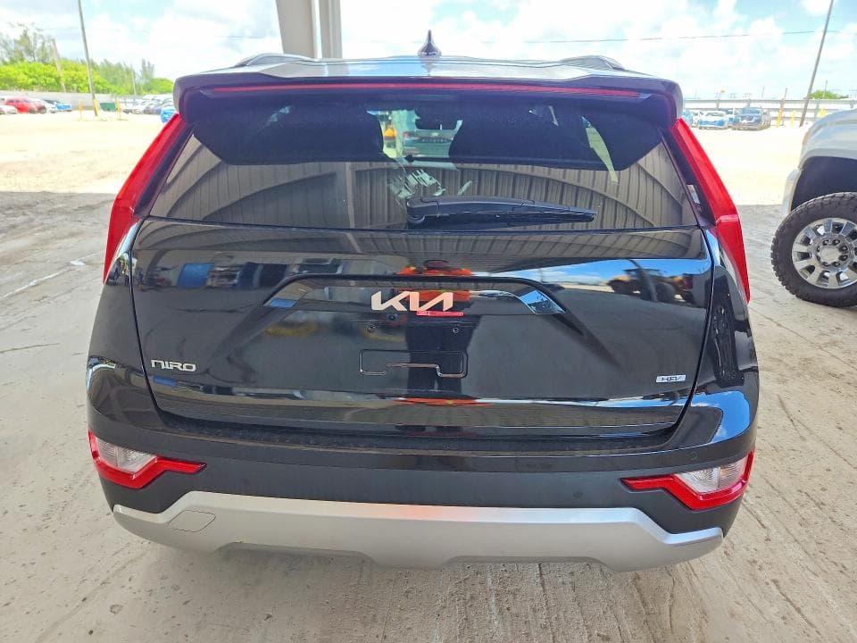 2025 KIA NIRO EX 6