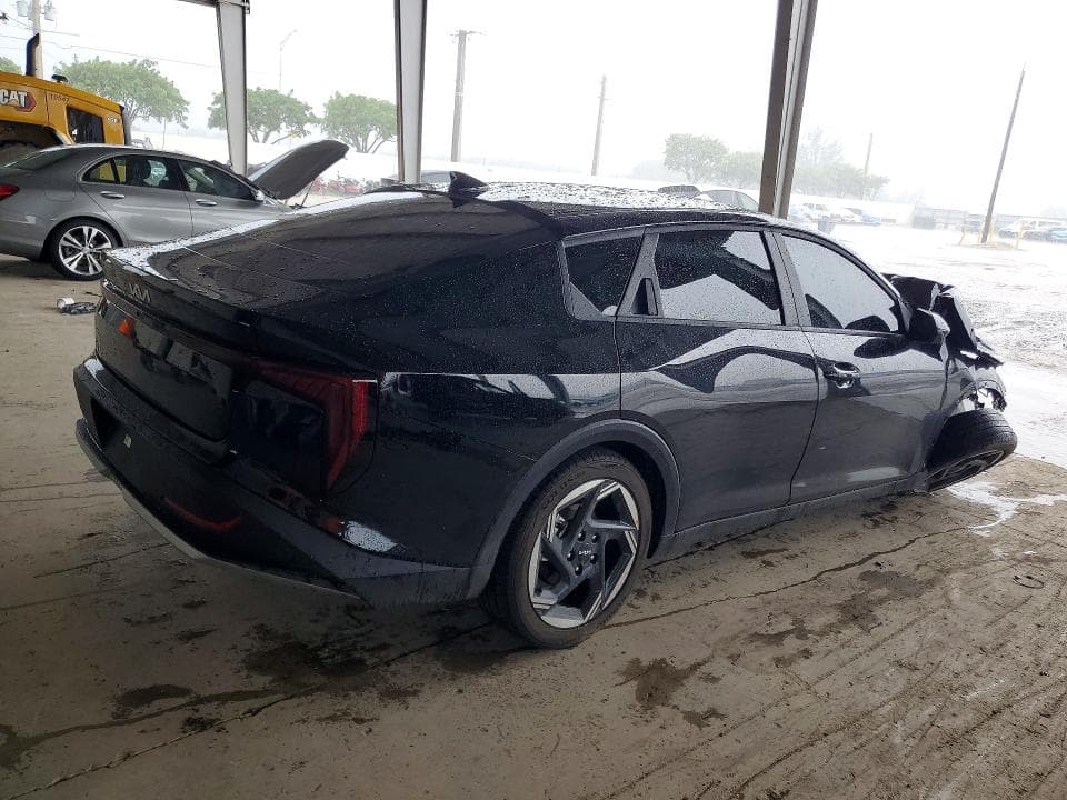 2026 KIA K4 EX 3
