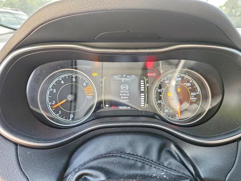 2020 JEEP CHEROKEE LATITUDE PLUS 9