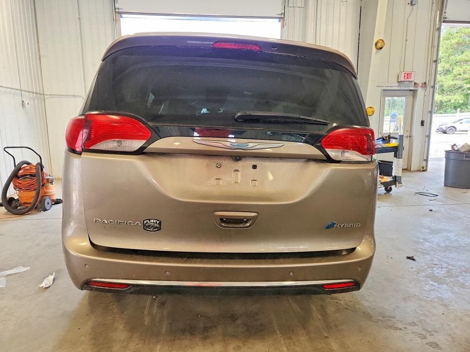 2018 CHRYSLER PACIFICA HYBRID TOURING L 6