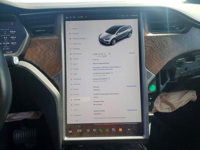 2018 TESLA MODEL X 9