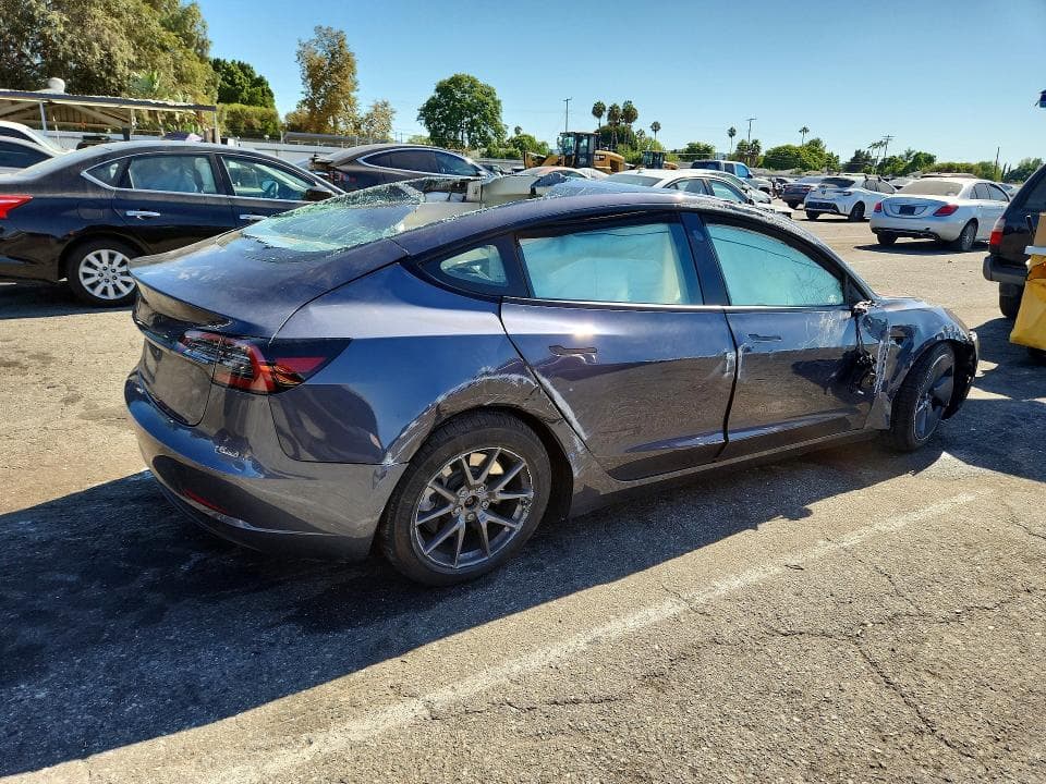 2023 TESLA MODEL 3 3