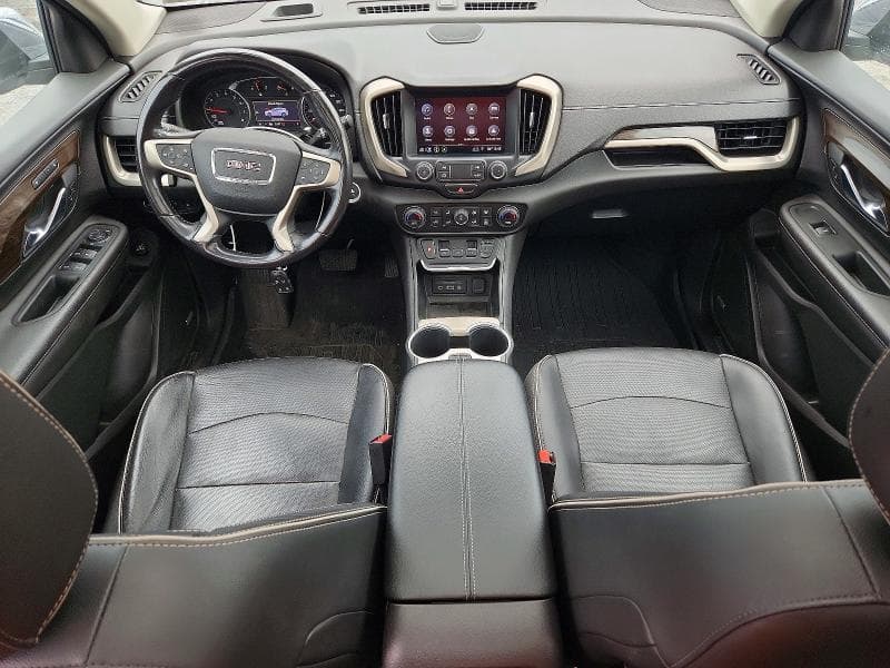 2019 GMC TERRAIN DENALI 8