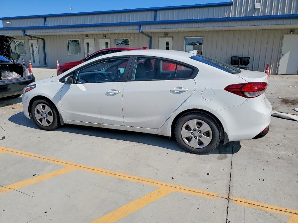 2018 KIA FORTE LX 2