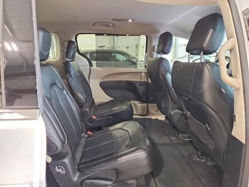 2024 CHRYSLER PACIFICA TOURING L 11