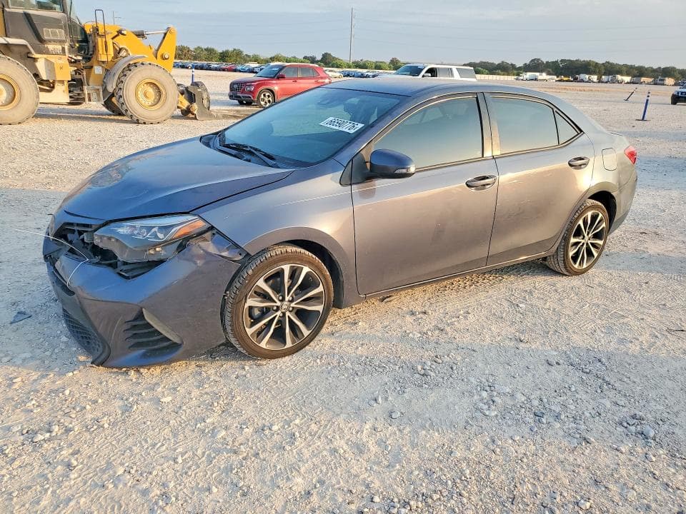2017 TOYOTA COROLLA SE - 1