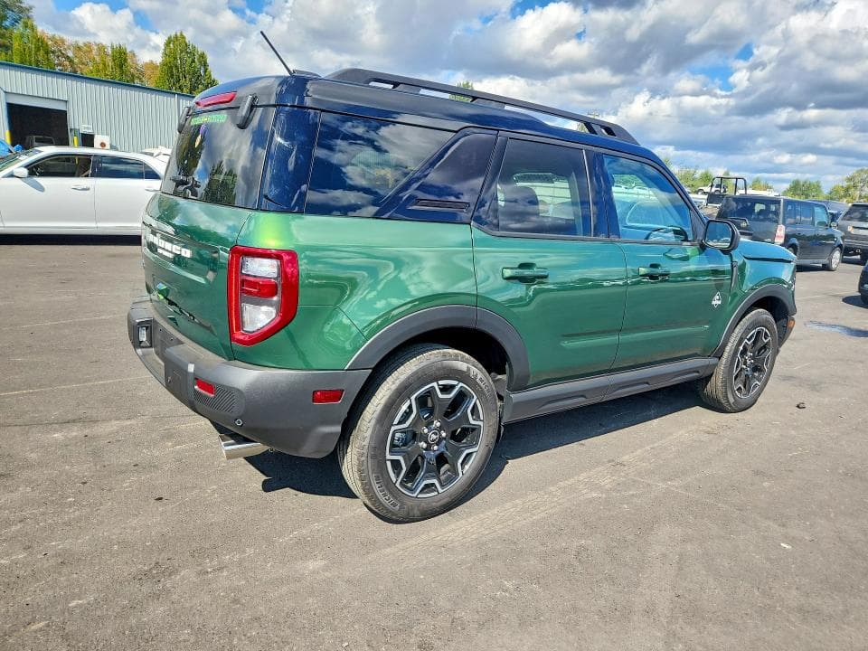 2025 FORD BRONCO SPORT OUTER BANKS 3