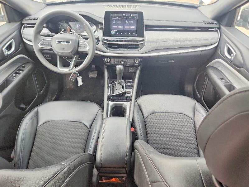 2025 JEEP COMPASS LATITUDE 8