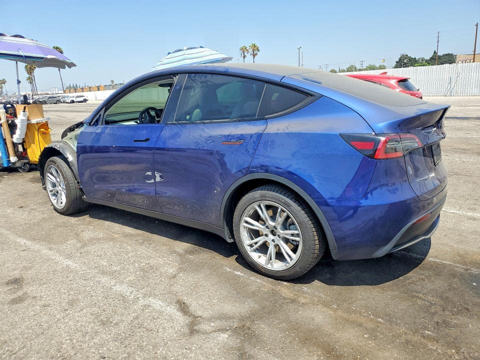2023 TESLA MODEL Y 2