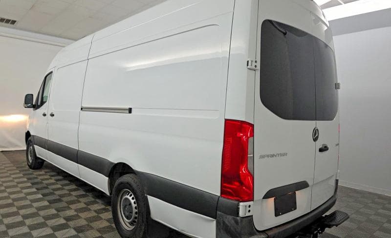 2023 MERCEDES-BENZ SPRINTER 2500 3