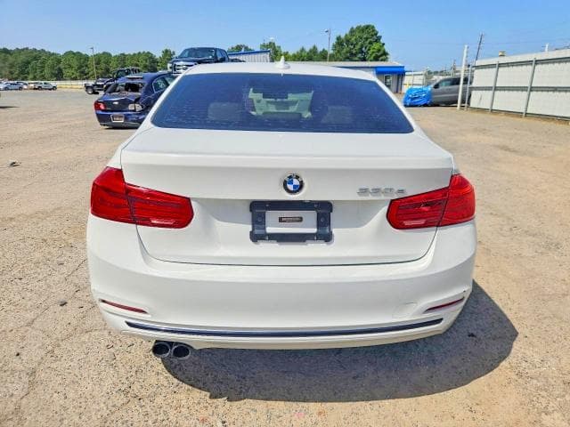 2018 BMW 330E 6