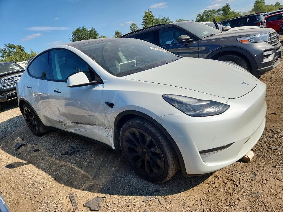 2020 TESLA MODEL Y 4
