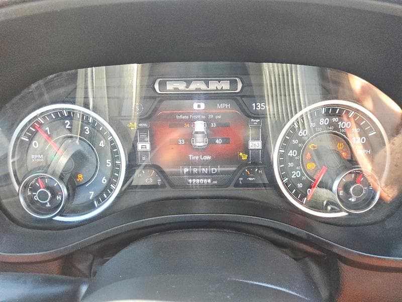 2022 RAM 1500 LARAMIE 9