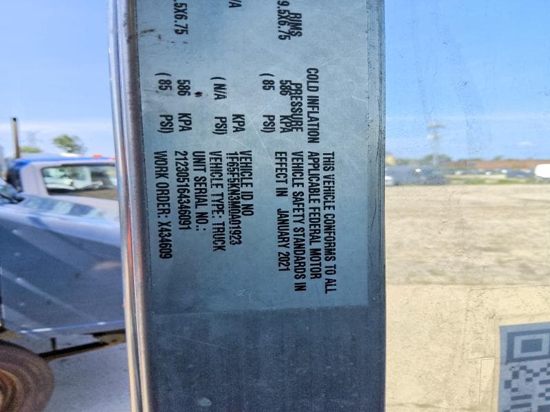 2021 FORD F59 7
