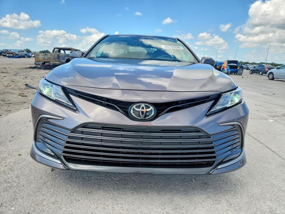 2024 TOYOTA CAMRY LE 5