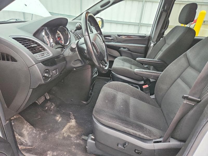 2020 DODGE GRAND CARAVAN SE 7