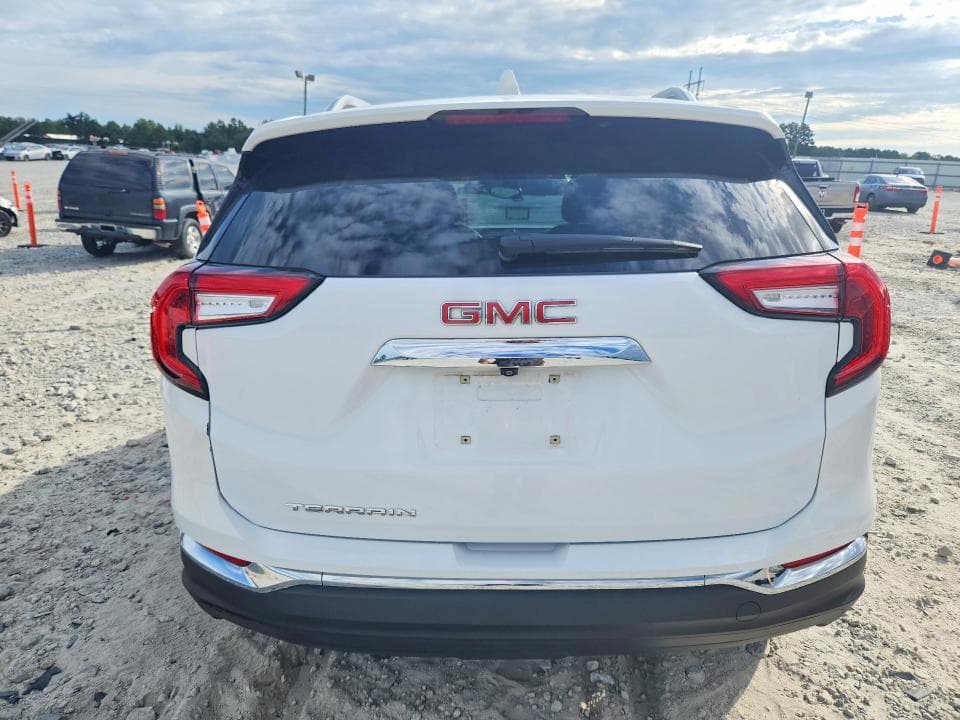 2024 GMC TERRAIN SLT 6