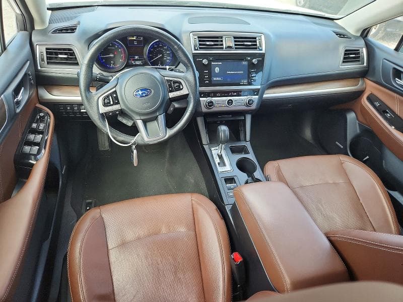2017 SUBARU OUTBACK TOURING 8