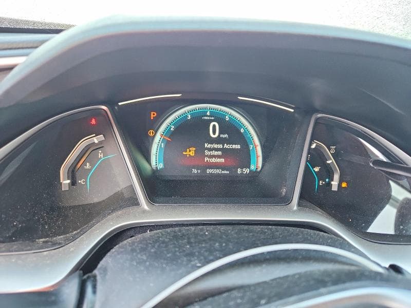 2017 HONDA CIVIC EX 9