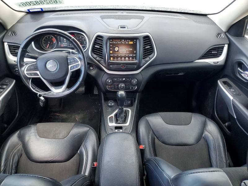 2018 JEEP CHEROKEE LATITUDE PLUS 8
