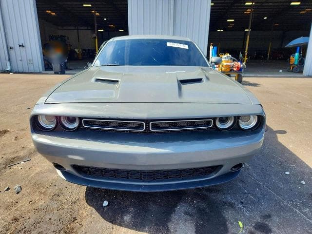 2019 DODGE CHALLENGER SXT 5