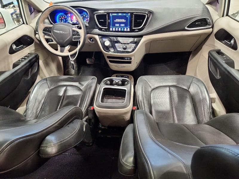 2020 CHRYSLER PACIFICA LIMITED 8
