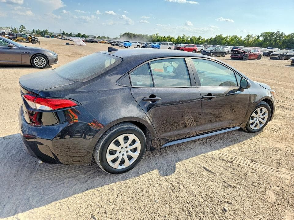2025 TOYOTA COROLLA LE 3