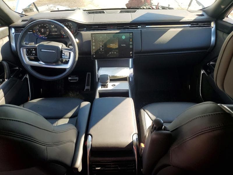 2025 LAND ROVER RANGE ROVER SE 8